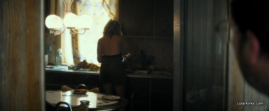 American_Woman_2019_2828229.JPG
