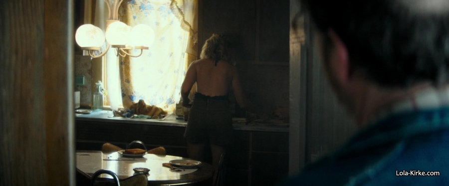American_Woman_2019_2828529.JPG