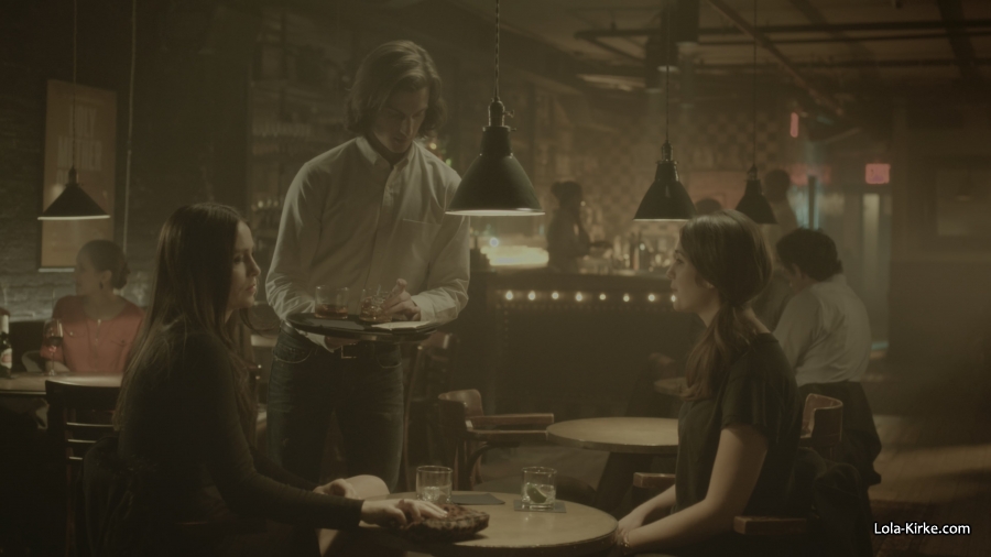 MITJ_S1x01_2813429.jpg