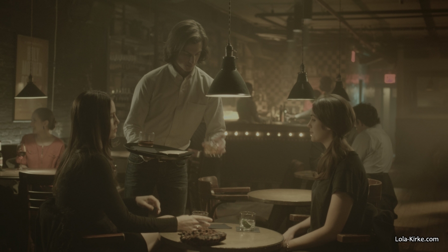 MITJ_S1x01_2813529.jpg