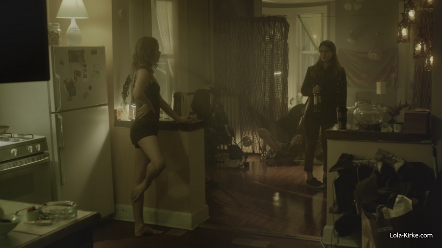 Click to view full size image
==============
MITJ_s1x05_2837929.jpg MITJ_s1x05_2837929.jpg
