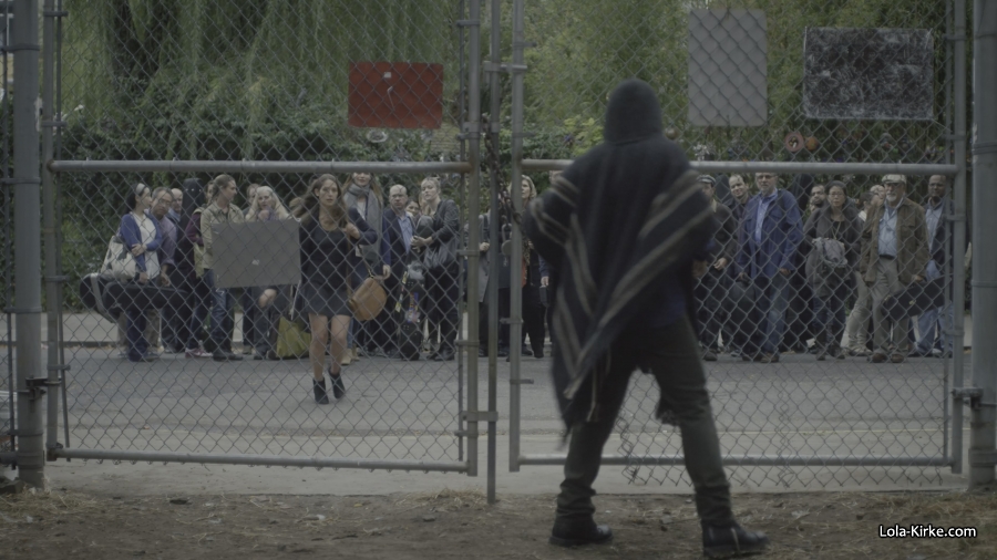 MITJ_S1x06_2816129.jpg