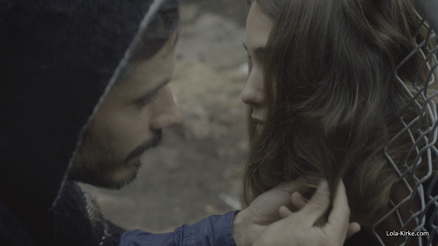 MITJ_S1x06_2819029.jpg