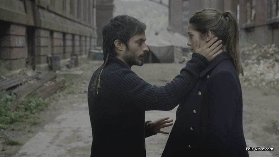 MITJ_S1x09_2844829.jpg