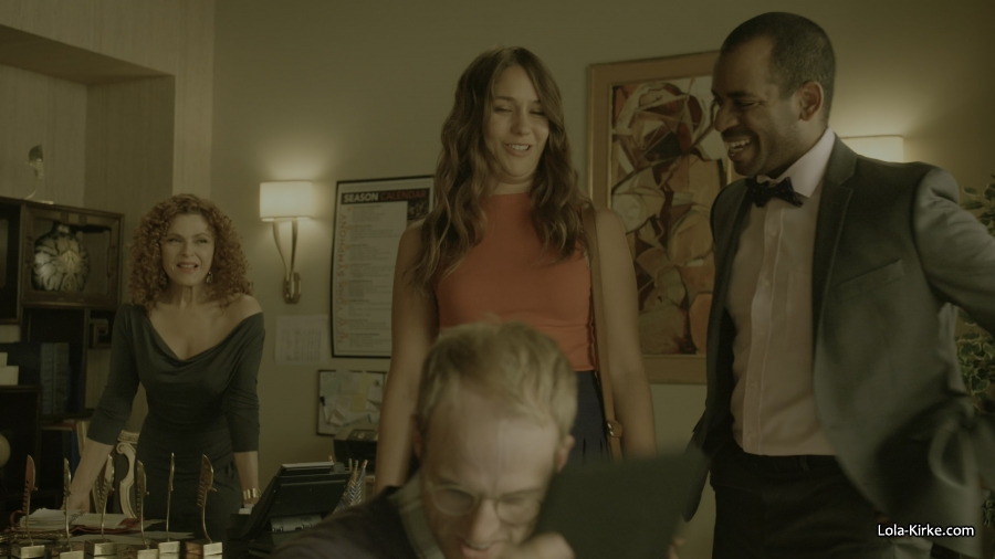 MITJ_S2x02_2812029.jpg