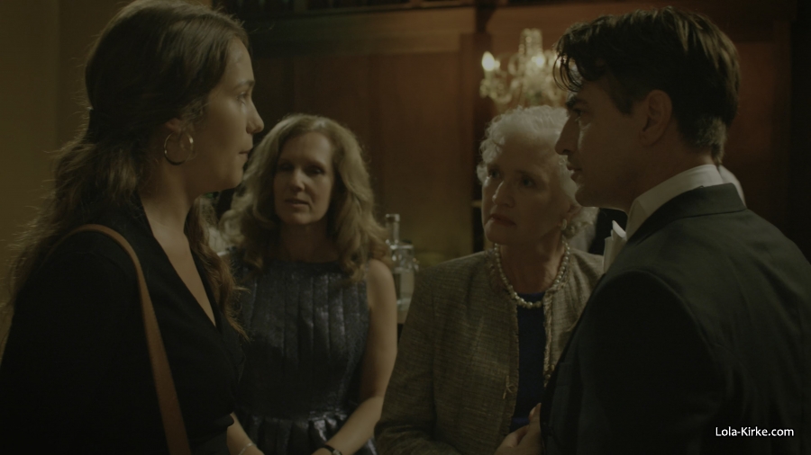 MITJ_S2x04_287229.jpg