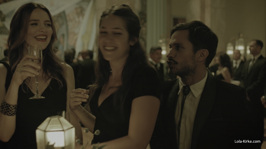 MITJ_S2x05_2827329.jpg