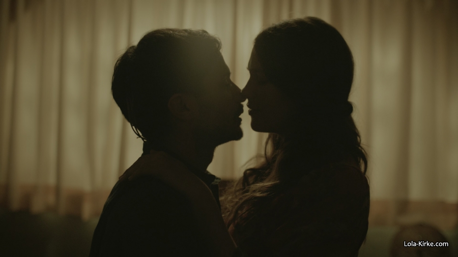 Click to view full size image
==============
MITJ_S2x06_2830129.jpg MITJ_S2x06_2830129.jpg