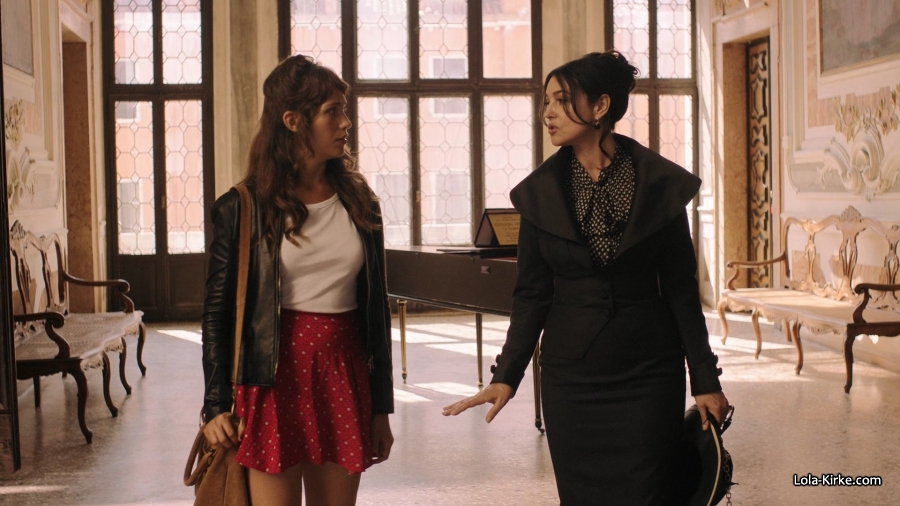 Click to view full size image
==============
MITJ_S3x02_2831829.jpg MITJ_S3x02_2831829.jpg