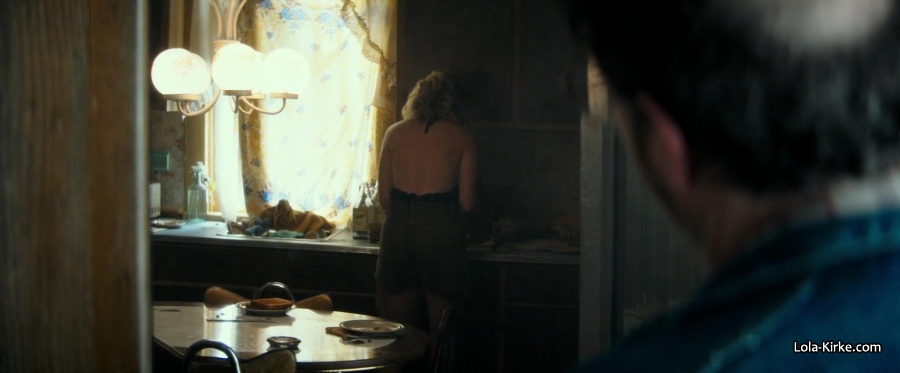 American_Woman_2019_2828629.JPG