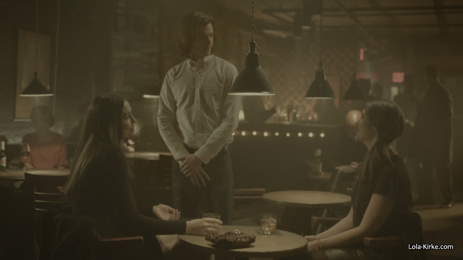 MITJ_S1x01_2819729.jpg
