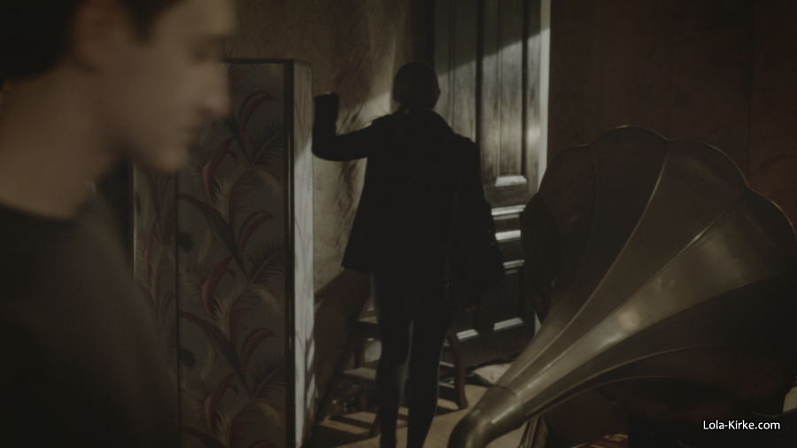 MITJ_S1x01_2826829.jpg