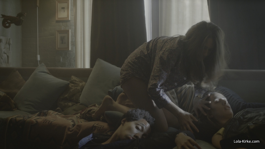 Click to view full size image
==============
MITJ_S1x01_2854729.jpg MITJ_S1x01_2854729.jpg