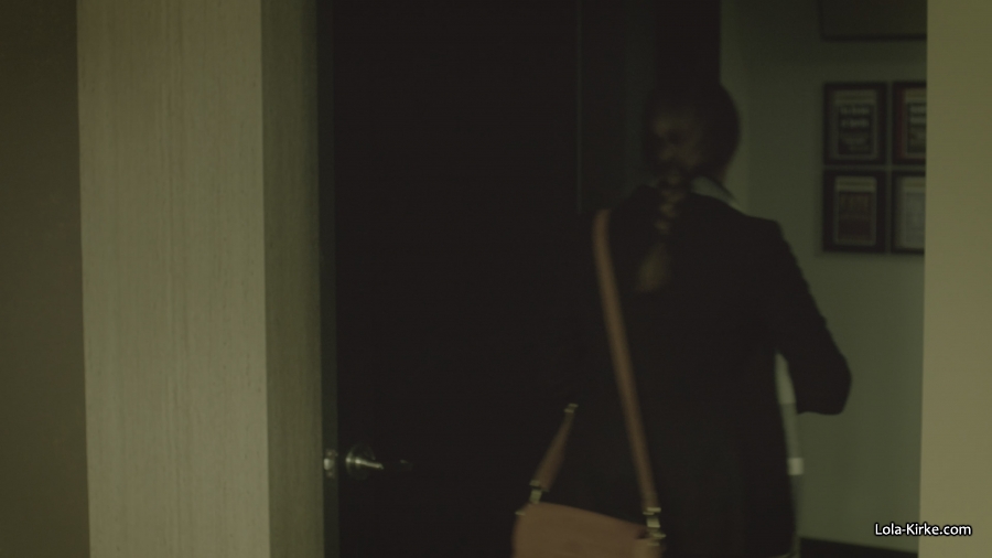 MITJ_s1x02_285629.jpg