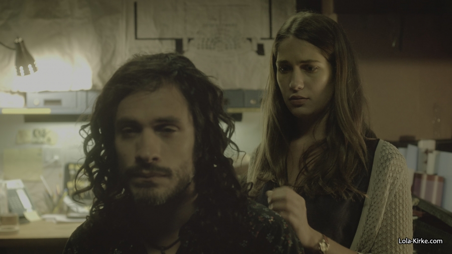 Click to view full size image
==============
MITJ_S1x03_2826529.jpg MITJ_S1x03_2826529.jpg