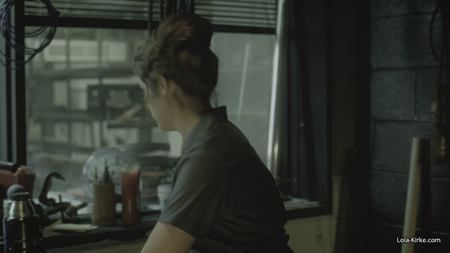 Click to view full size image
==============
MITJ_S1x04_2810829.jpg MITJ_S1x04_2810829.jpg