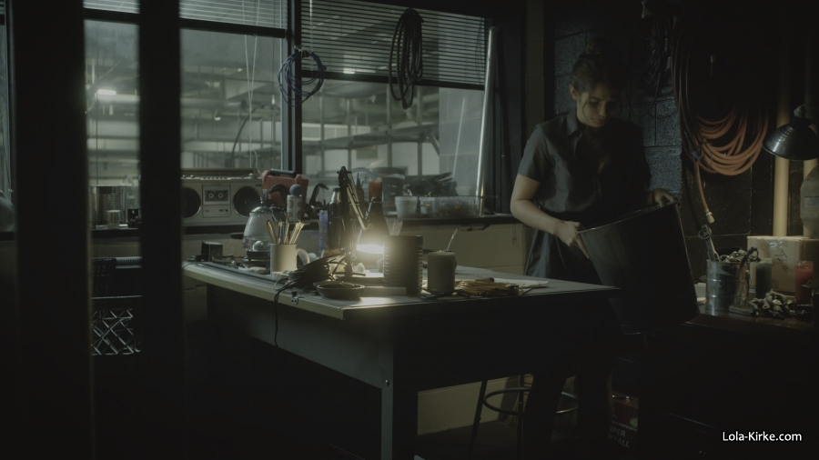 MITJ_S1x04_2812429.jpg
