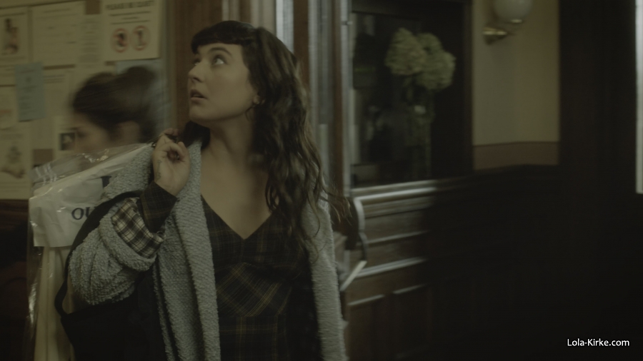 MITJ_S1x04_2817629.jpg