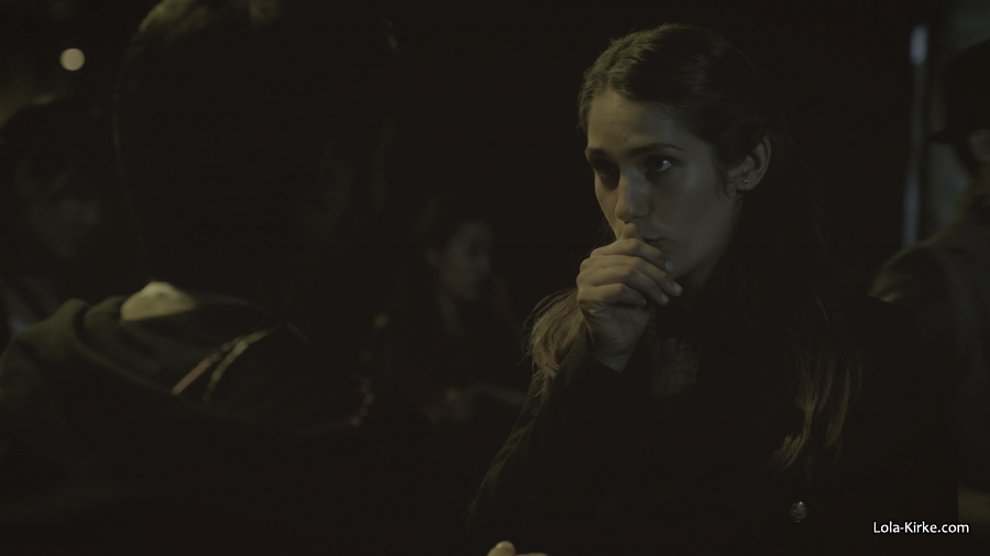 Click to view full size image
==============
MITJ_s1x05_2824729.jpg MITJ_s1x05_2824729.jpg