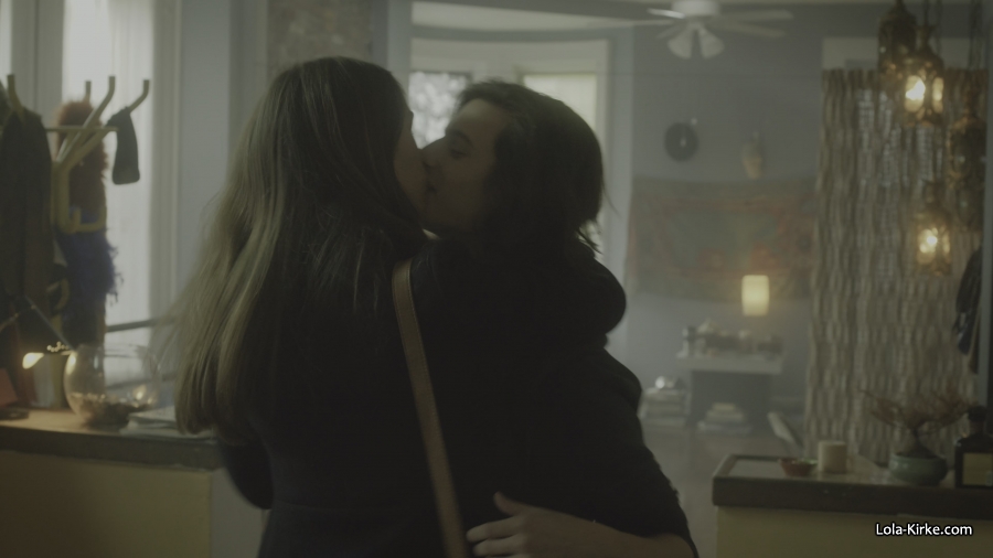 MITJ_S1x09_2849329.jpg