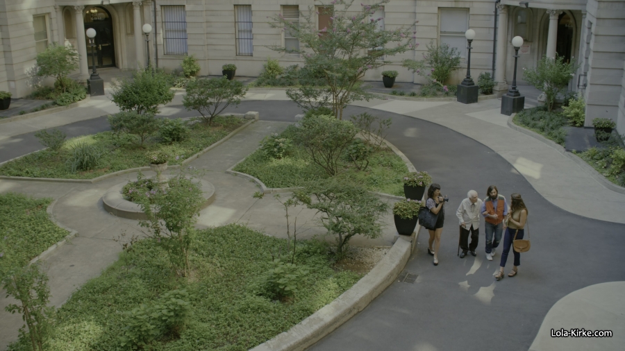 Click to view full size image
==============
MITJ_S2x03_2813029.jpg MITJ_S2x03_2813029.jpg