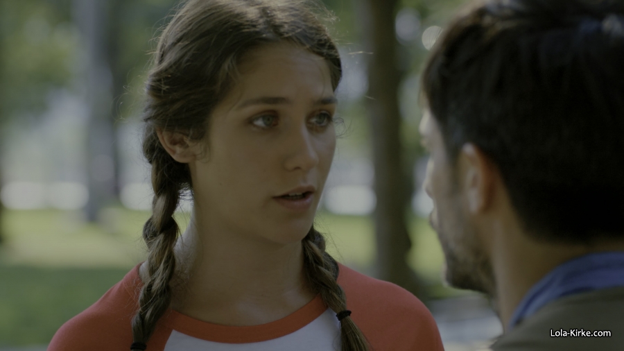 Click to view full size image
==============
MITJ_S2x03_2839529.jpg MITJ_S2x03_2839529.jpg