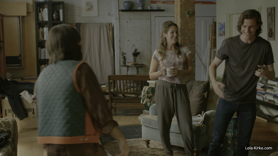 MITJ_S2x03_284229.jpg