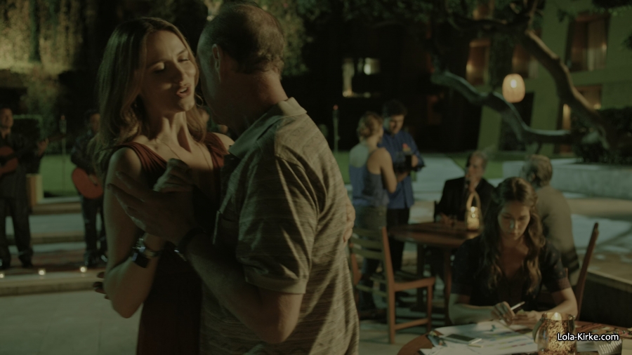 MITJ_S2x05_2818829.jpg