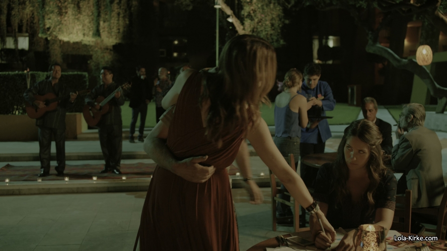 MITJ_S2x05_2819329.jpg