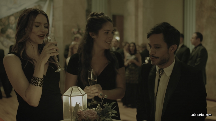 Click to view full size image
==============
MITJ_S2x05_2827429.jpg MITJ_S2x05_2827429.jpg
