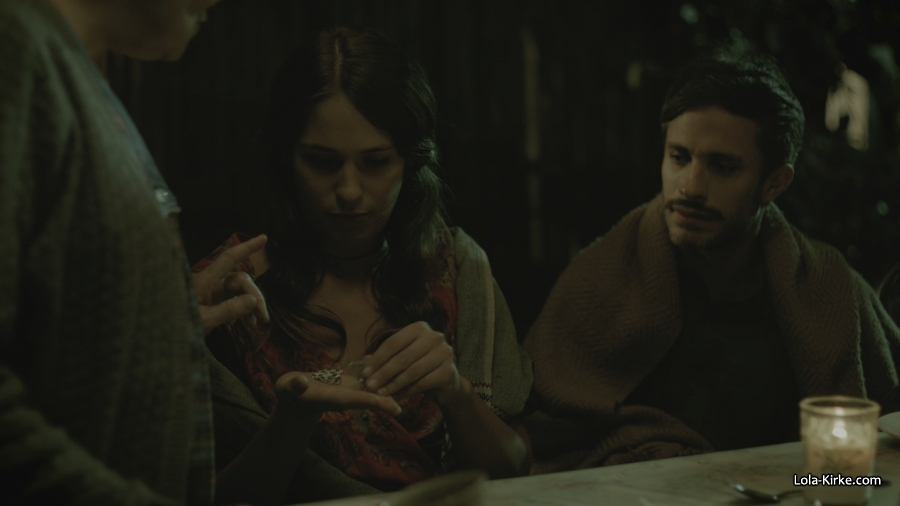 MITJ_S2x06_2825229.jpg