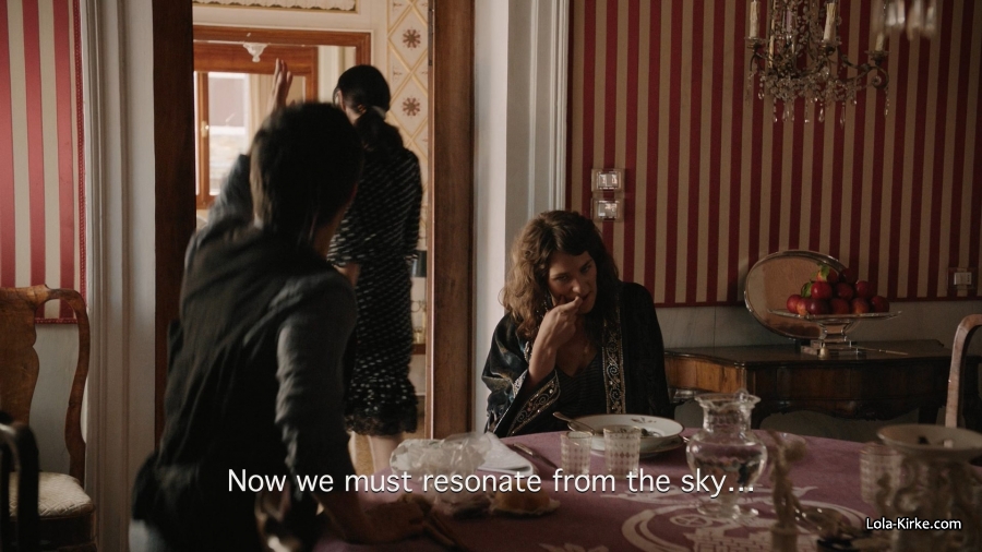 Click to view full size image
==============
MITJ_S3x02_2821729.jpg MITJ_S3x02_2821729.jpg