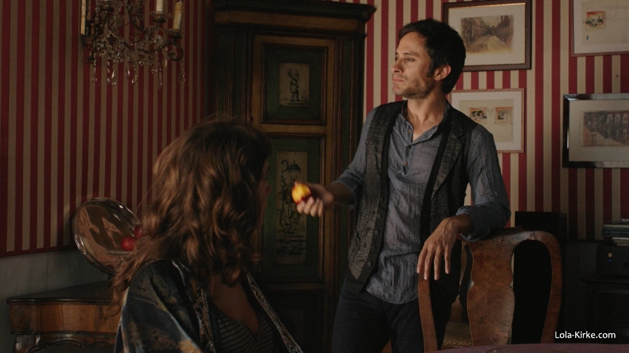 Click to view full size image
==============
MITJ_S3x02_2826429.jpg MITJ_S3x02_2826429.jpg