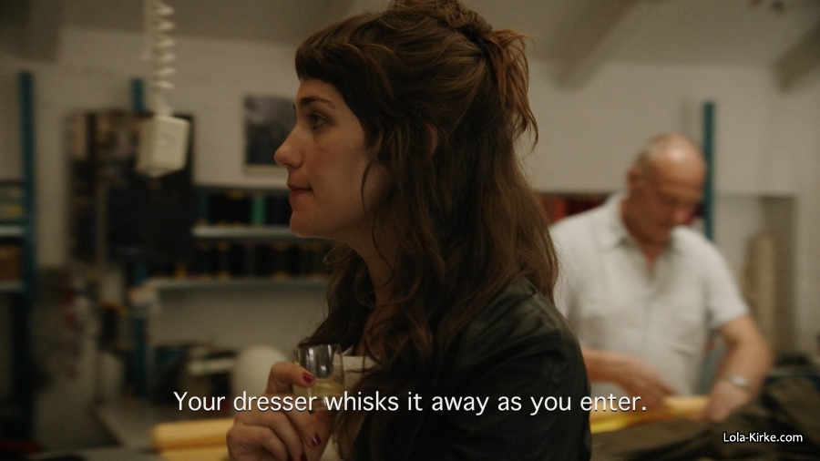 Click to view full size image
==============
MITJ_S3x02_2847329.jpg MITJ_S3x02_2847329.jpg