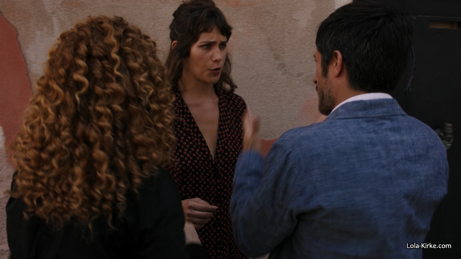 Click to view full size image
==============
MITJ_S3x04_2813129.jpg MITJ_S3x04_2813129.jpg