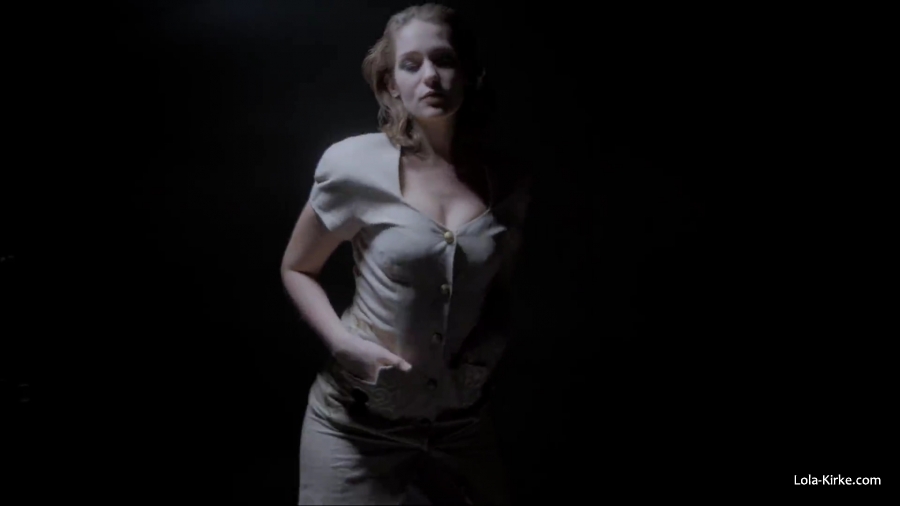 Lola_Kirke_-_Sexy_Song_2825529.JPG
