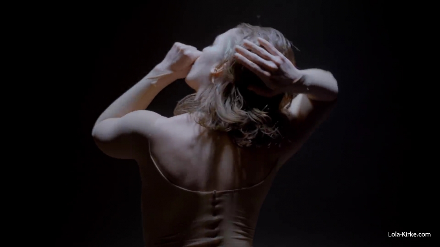 Lola_Kirke_-_Sexy_Song_283429.JPG